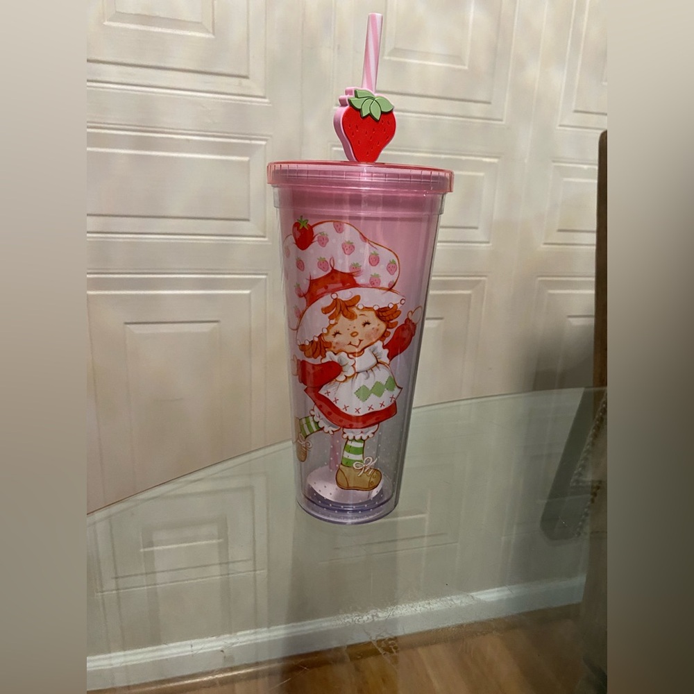 Strawberry Shortcake Tumbler with Straw